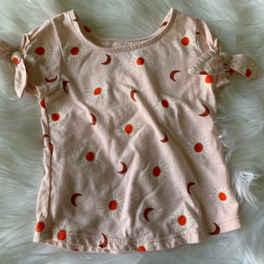 Pink stars and moon tie sleeve top